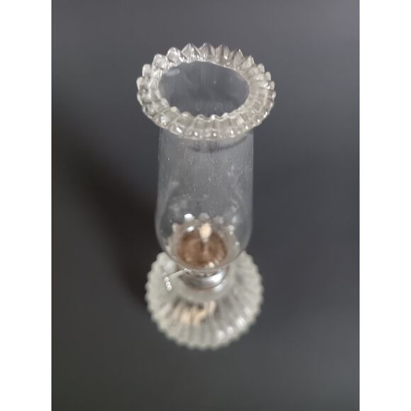 Tiny Oil Lamp With Beaded Chimney Good Working Condition Adorable Decor Piece - Picture 4 of 10